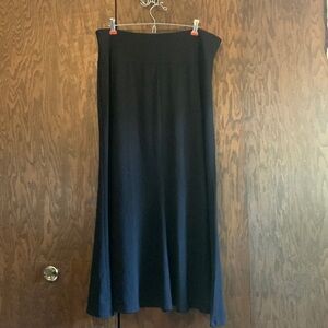 *4/$20* Apt. 9 maxi flared stretch black skirt size L